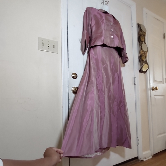 JS Collections Formal Skirt Suit. Size 12 - Picture 7 of 16